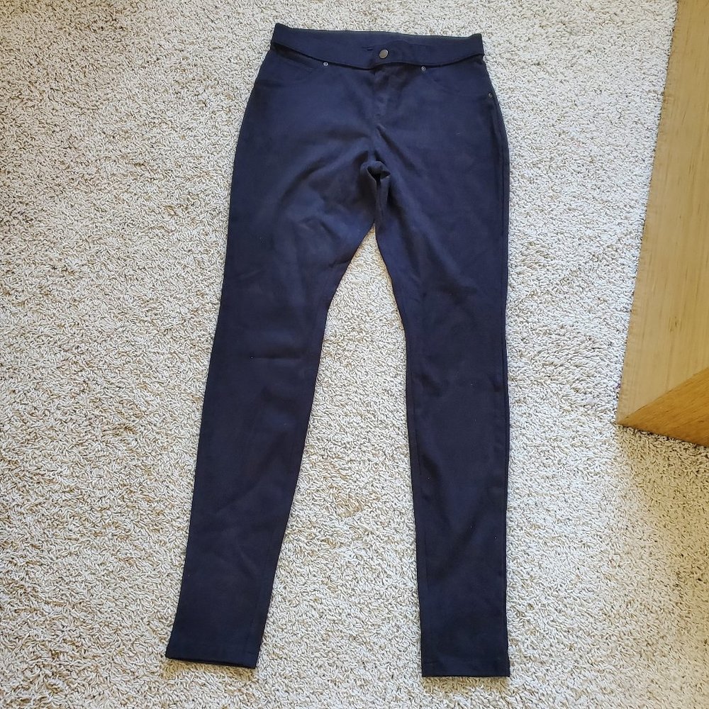 HUE Black MicroSuede Women's Jean Style Leggings Pants SMALL 26" Waist New W/Tag